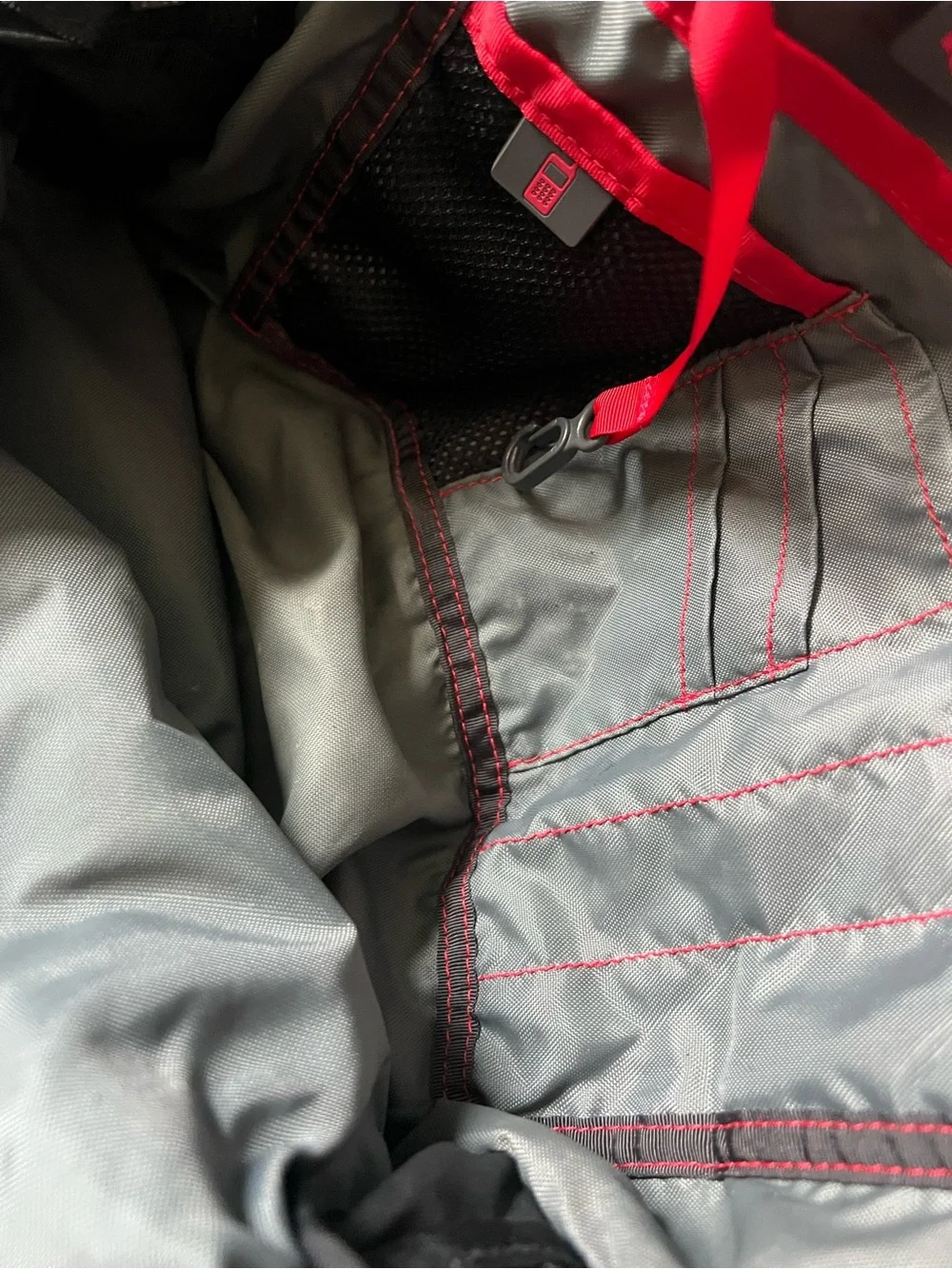 THE NORTH FACE BOREALIS Black Outdoor Daypack with Bungee Cord Front Gorpcore